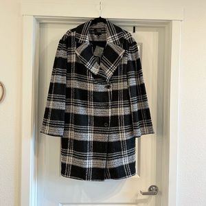 The limited dress coat - trench coat - size large